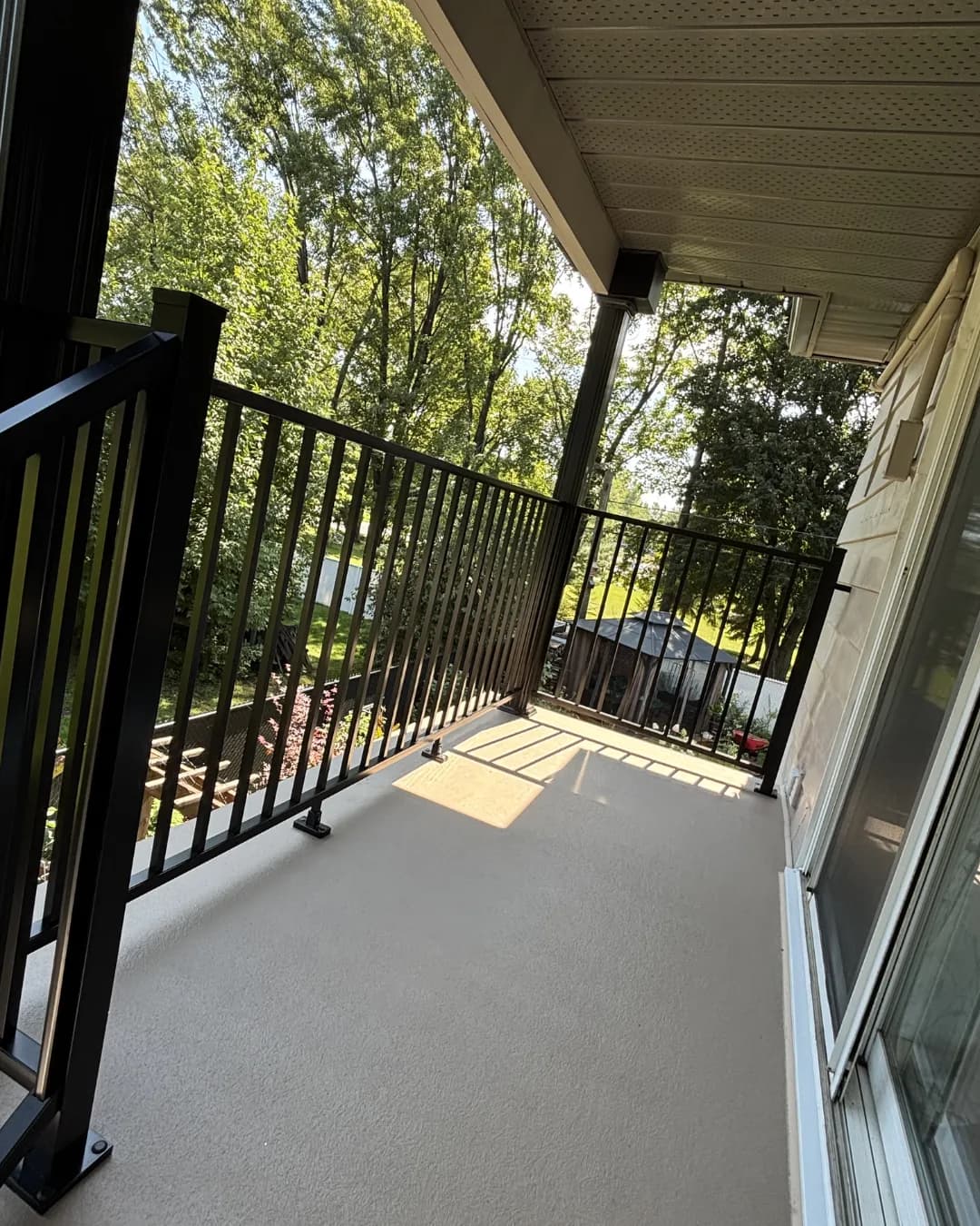 balcon-fibre-verre-sorel-tracy.jpg.png
